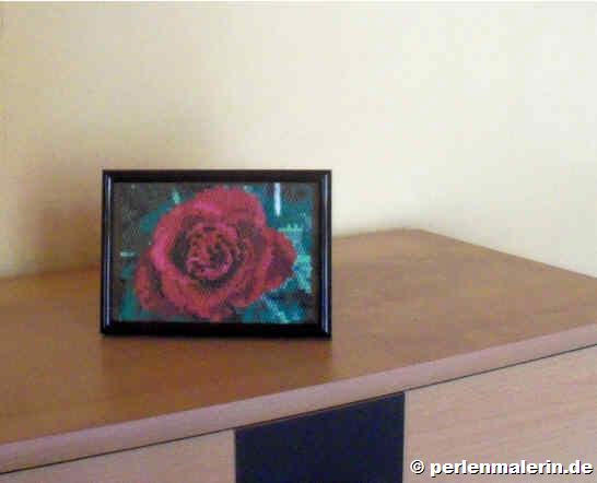 Perlenbild schne rote Rose